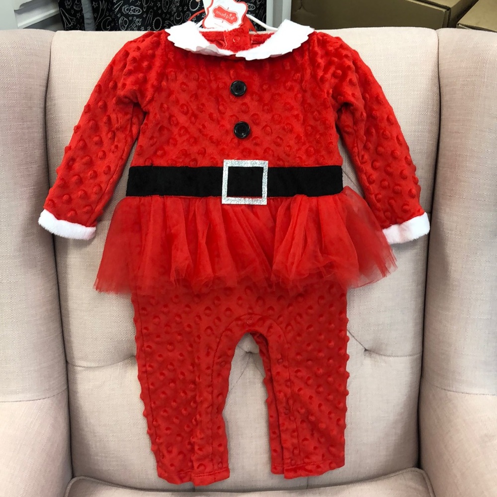NWT 6-12months Mrs clause Christmas outfit!
